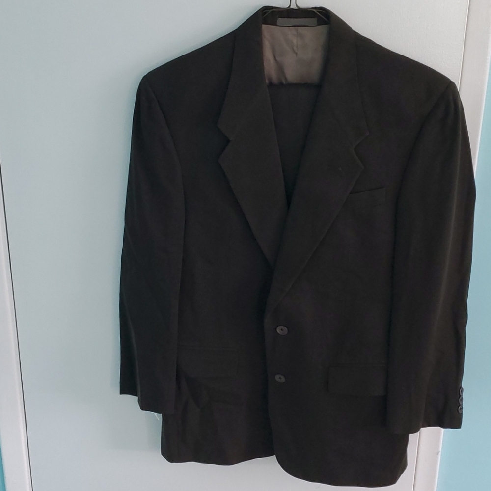 Tallia 100% Wool dark green 2 button suit